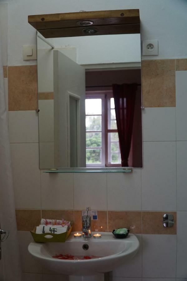 Lovasoa 4C Hotel Antsirabe Kültér fotó